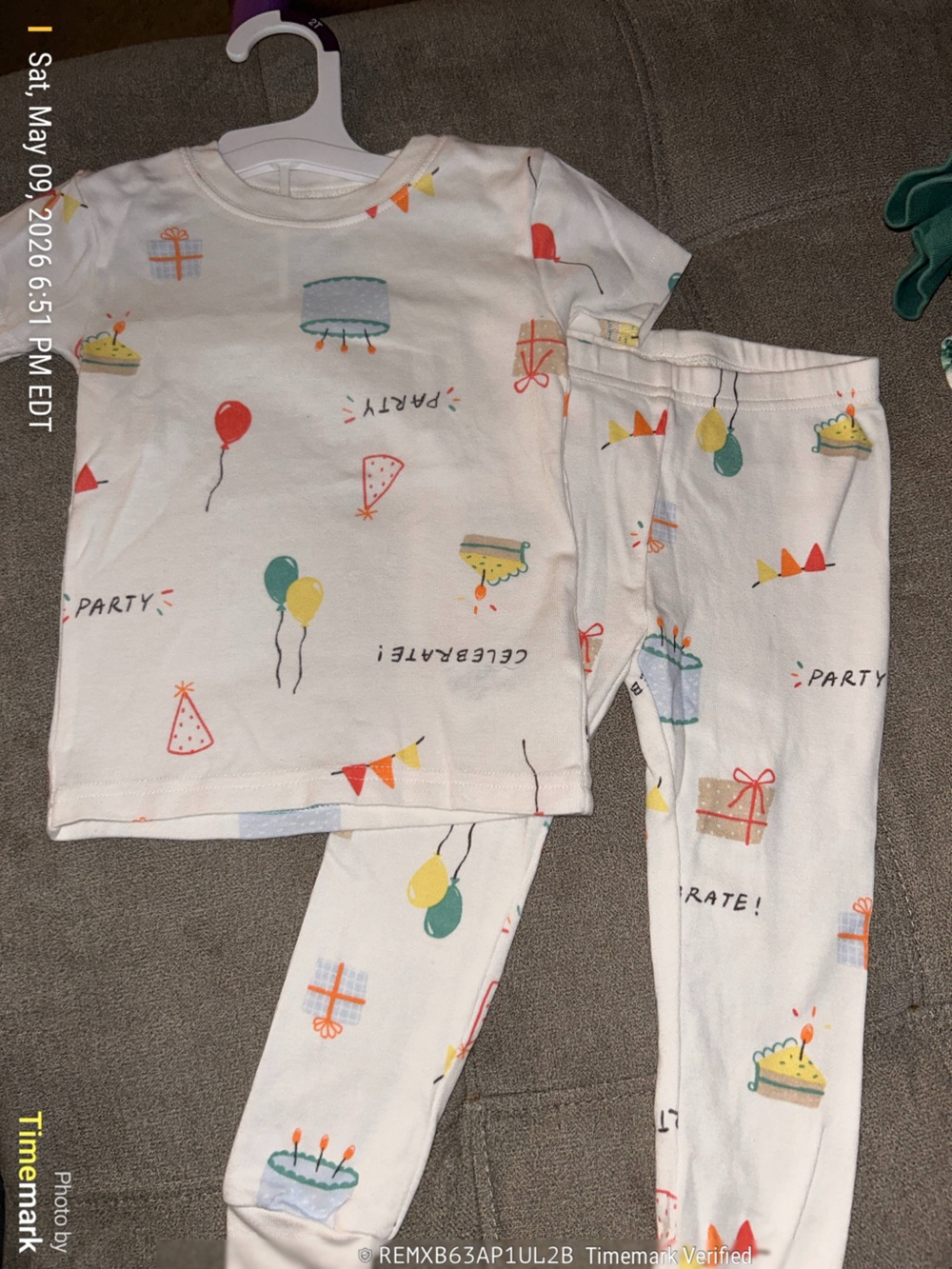 Carter's White 'Celebrate' Party Print Pajama Set with Multicolor Accents 2T